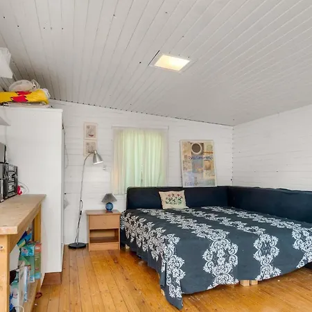 2 Bedroom Gorgeous In * Eskebjerg