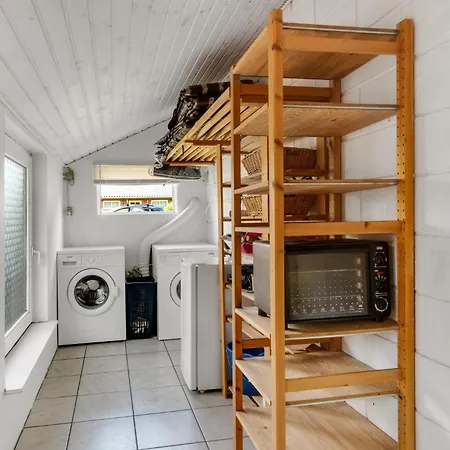 2 Bedroom Gorgeous In Eskebjerg